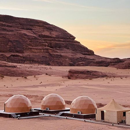 Rum Relaxation Luxury Camp Wadi Rum Exteriör bild