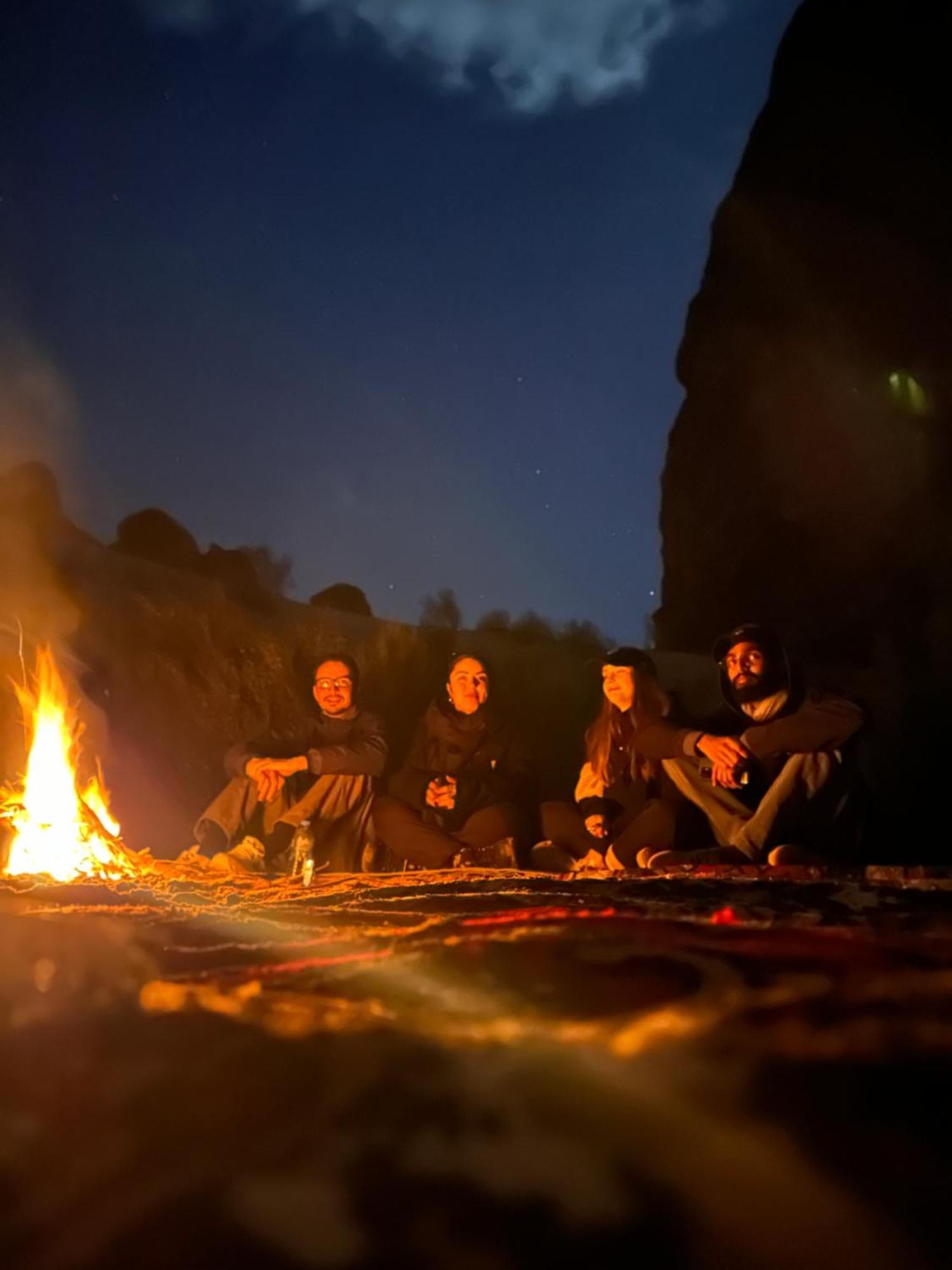 Rum Relaxation Luxury Camp Wadi Rum Exteriör bild
